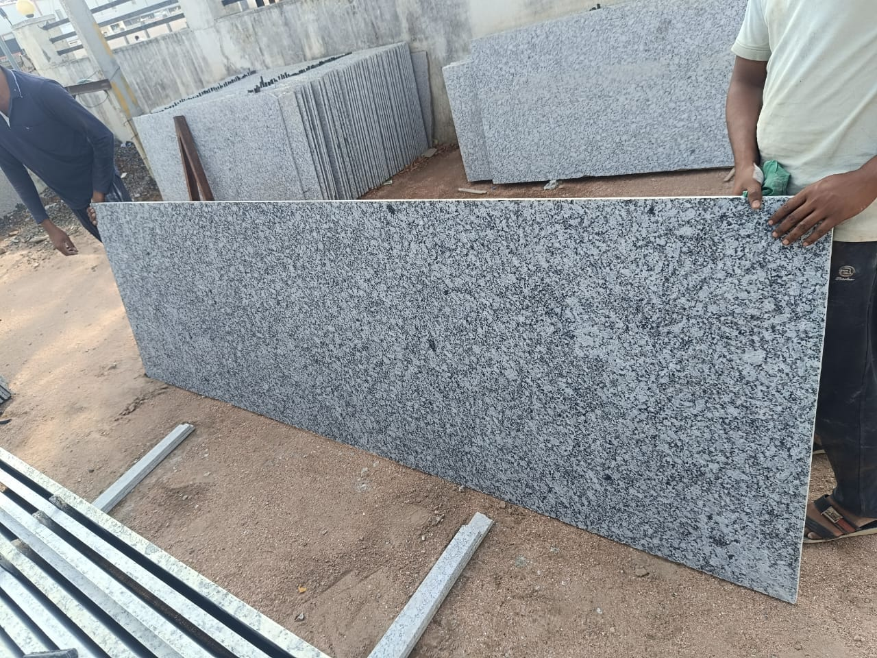 P WHITE GRANITE 2